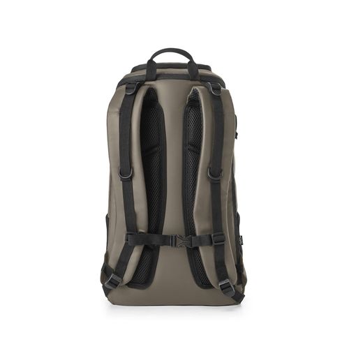 ALASCA. Mochila de senderismo con revestimiento impermeable