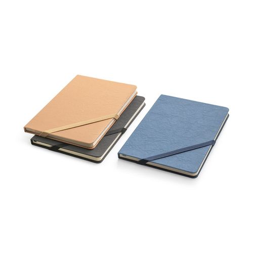 marrón claro HUXLEY. Cuaderno A5 con tapa dura, fabricado con papel resistente al agua y páginas rayadas fabricadas con material certificado por el FSC™ y otros materiales controlados