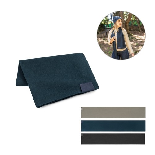 SERENITY. Bufanda de poliéster reciclado (100% rPET) con detalle cosido para personalizar, Merchandising, artículos personalizados para tu promoción de marca