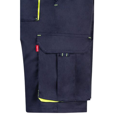 VL HEMERA. Bermudas elásticas bicolor y multibolsillos (240 g/m²), en algodón (46%), EME (38%) y poliéster (16%)