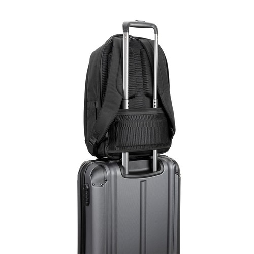 black YANGON BPACK. Mochila antirrobo, en sarga con revestimiento hidrófugo y poliéster reciclado 600D, para portátil de 17.3