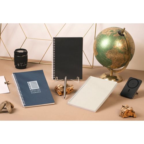 SCHILLER. Bloc de notas A5 con tapa flexible, fabricado con papel 100% reciclado