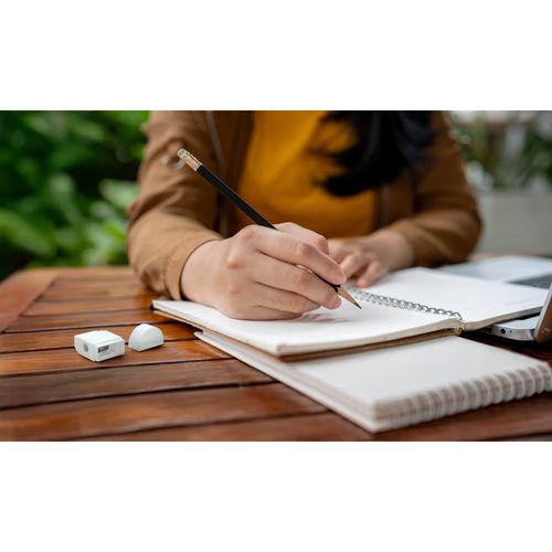 WYATT. Taille-crayon 2 en 1 en PP - 5