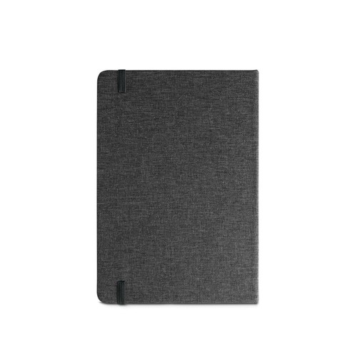 black MÁRQUEZ. Cuaderno de tapa dura A5 fabricado en tejido de PET 100 % reciclado, con páginas rayadas recicladas