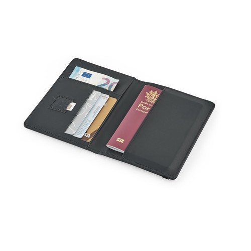 black BRAM. Portapasaportes de PU con cierre elástico y múltiples bolsillos