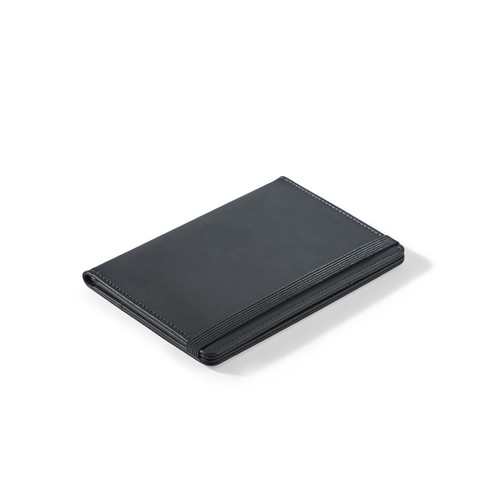black BRAM. Portapasaportes de PU con cierre elástico y múltiples bolsillos