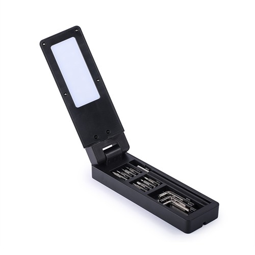 TOOL KIT WITH RECHARGEABLE TORCH IN PLASTIC AND METAL