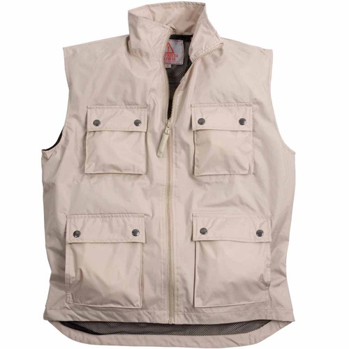 Gilet multipoche sans manche en polyester doublé à l'intérieur en filet Pongee. Tailles : - 1