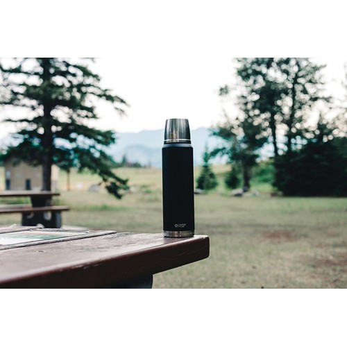 black Termo Swiss Peak Elite de cobre al vacío 1L