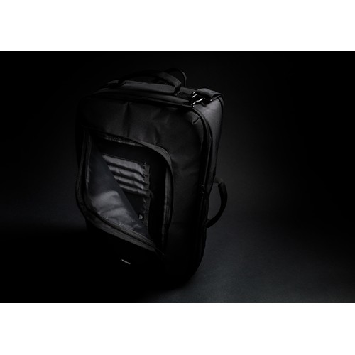 black Mochila de viaje convertible Swiss Peak sin PVC
