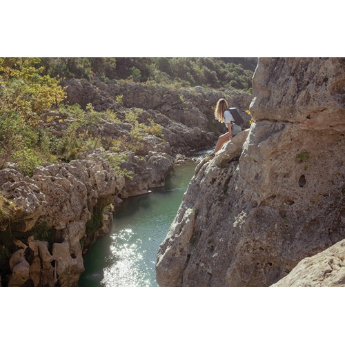 Bobby Hero Regular, mochila antirrobo