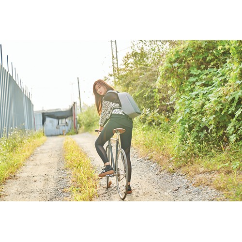 Bobby Hero Small, mochila antirrobo