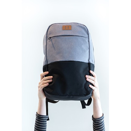 black Mochila moderna ordenador 15,6¨ USB y RFID sin PVC