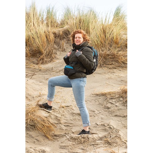 black Mochila mediana Explorer de senderismo 26L sin PVC