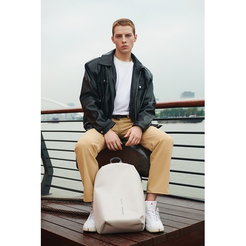 Bobby Soft, mochila antirrobo