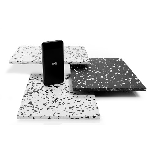 black Powerbank inalámbrico de plástico reciclado estándar RCS
