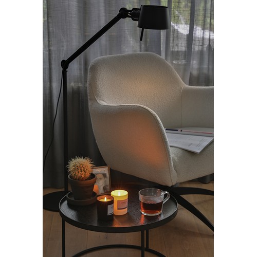 white Vela Ukiyo perfumada pequeña en vaso