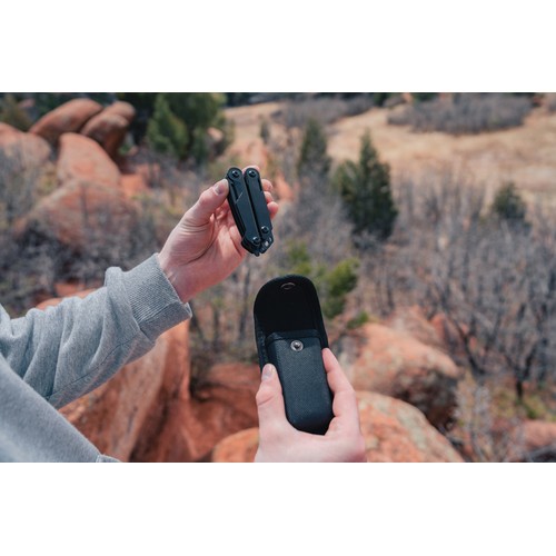 black Alicates multifuncional Gear X