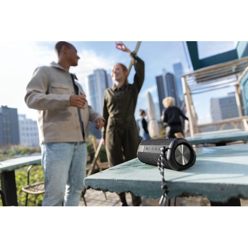 Urban Vitamin Berkeley IPX7 waterproof 10W speaker Urban Vitamin Berkeley IPX7 waterproof 10W speaker