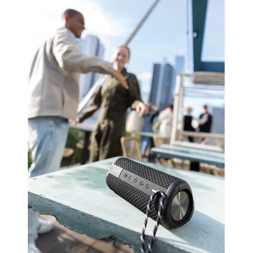 Urban Vitamin Berkeley IPX7 waterproof 10W speaker Urban Vitamin Berkeley IPX7 waterproof 10W speaker