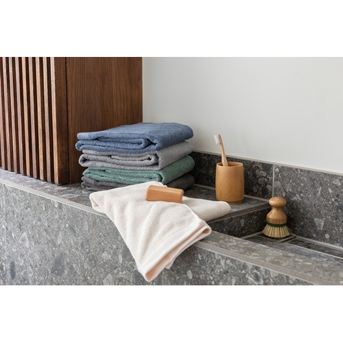 Toalla de baño Ukiyo Sakura AWARE ™ de 500 g/m2 70x140 cm