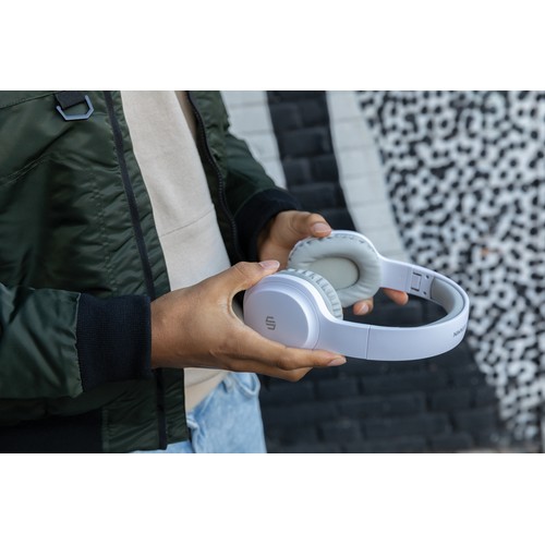 Urban Vitamin Belmont wireless headphone Urban Vitamin Belmont wireless headphone