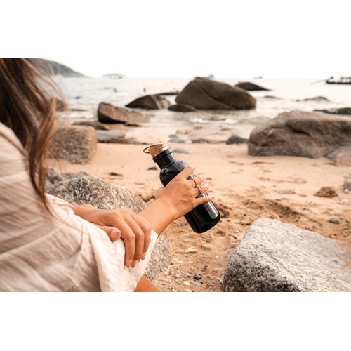 Bouteille 680ml en rPET RCS, couvercle en bambou - 11