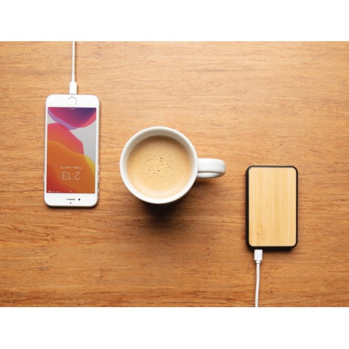marrón Powerbank de 5.000 mAh de plástico reciclado RCS
