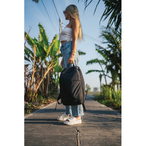 Sac à dos moderne pour ordinateur 15,6" Swiss Peak AWARE™ - 15