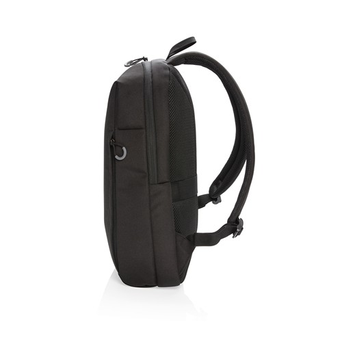 black Mochila para portátil Swiss Peak AWARE™ RFID y USB A