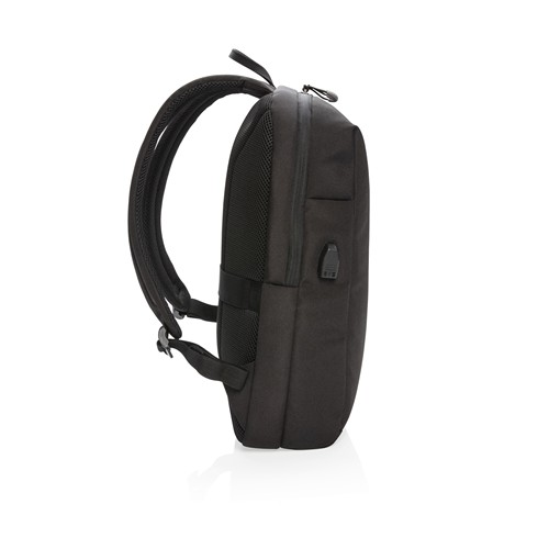 black Mochila para portátil Swiss Peak AWARE™ RFID y USB A