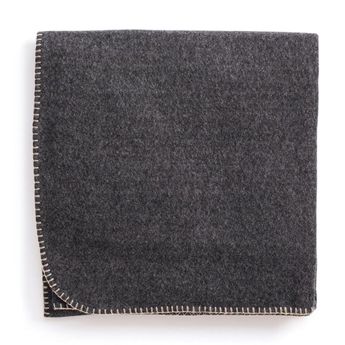 VINGA Couverture / Plaid en polyester recyclée Bilton - 2