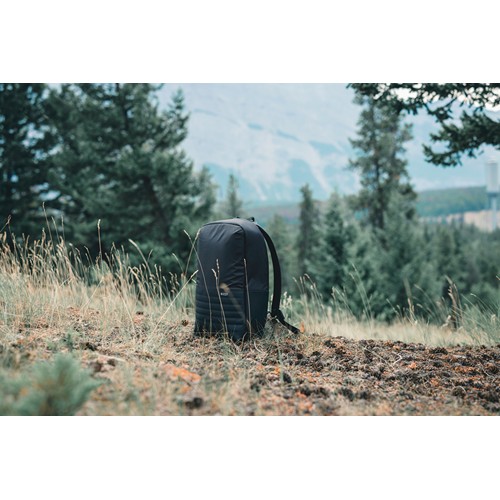 Mochila antirrobo ordenador 15,6¨ Swiss Peak AWARE™ RFID