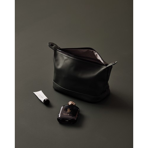 VINGA Baltimore Wash Bag VINGA Baltimore Wash Bag