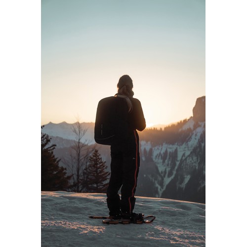 black Mochila Bobby Explore