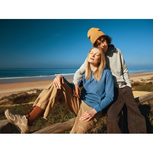 Sudadera IQONIQ Torres algodón reciclado sin teñir