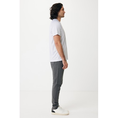 Pantalón Iqoniq Cooper de algodón reciclado