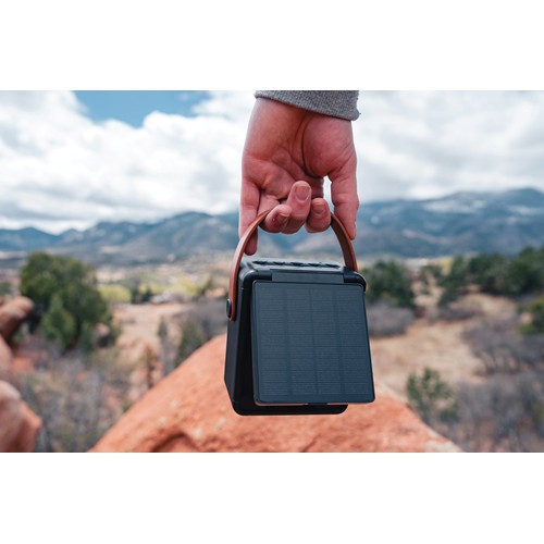 Altavoz solar 12W plástico reciclado RCS Skywave