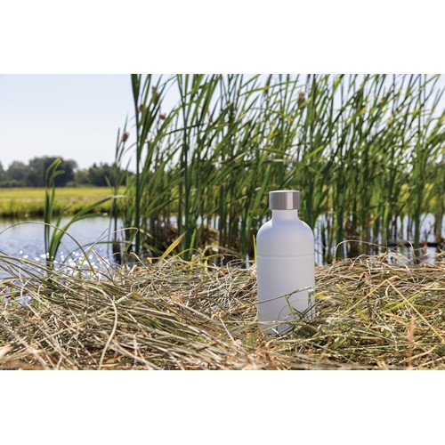 white Botella carbonatada reacondicionada con certificación RCS