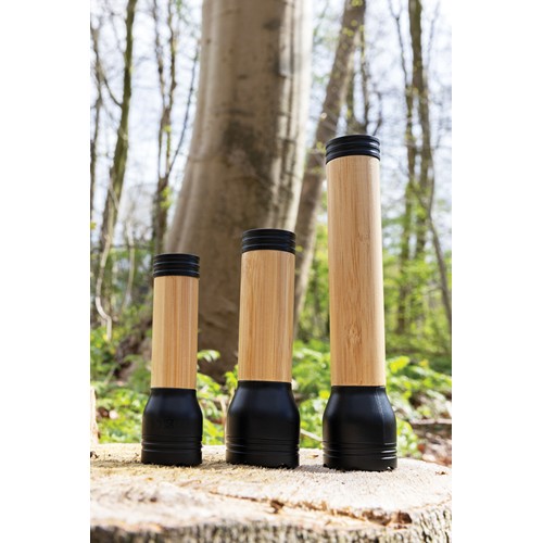 black Linterna Lucid bambú y plástico reciclado certificación RCS