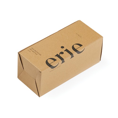 black Botella reciclada VINGA Erie RCS 575 ml