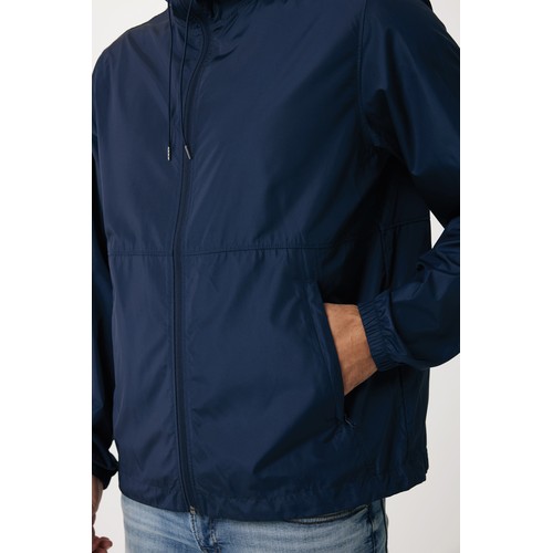 Chaqueta ligera Iqoniq Logan de poliéster reciclado