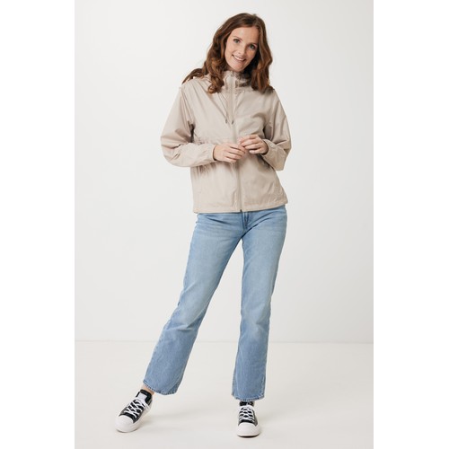 Chaqueta ligera IQONIQ Logan de poliéster reciclado