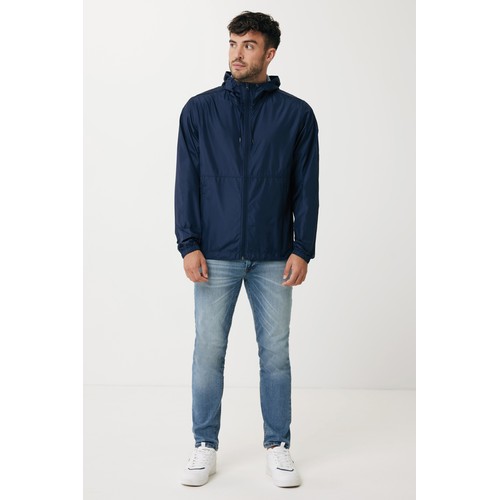 Chaqueta ligera IQONIQ Logan de poliéster reciclado