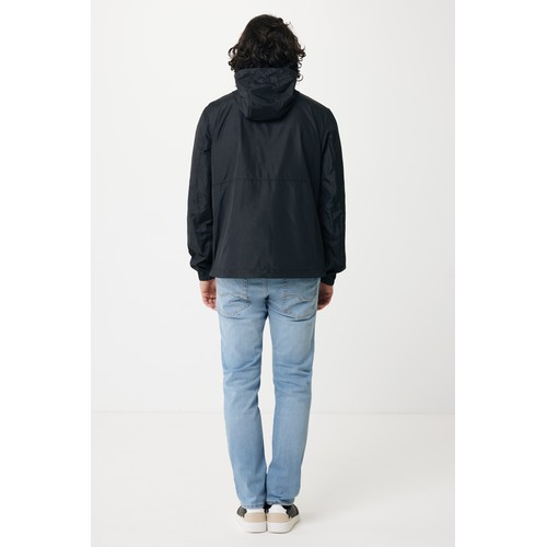 Chaqueta ligera IQONIQ Logan de poliéster reciclado