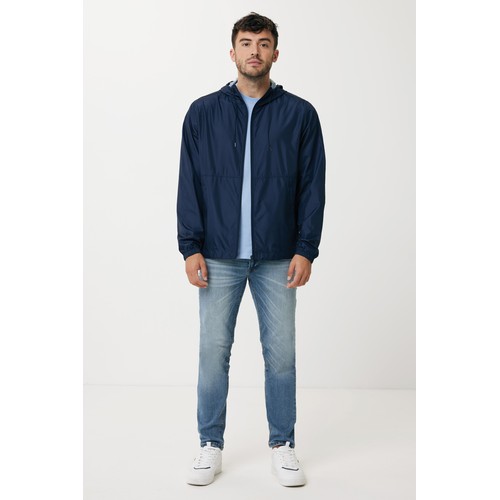 Chaqueta ligera IQONIQ Logan de poliéster reciclado