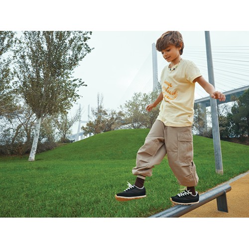 crema IQONIQ Koli Camiseta Infantil Light Weight Algodón Reciclado