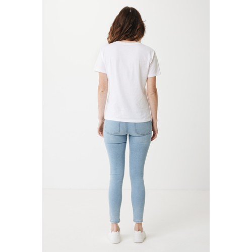 white IQONIQ Sierra Camiseta Light Weight Algodón Reciclado