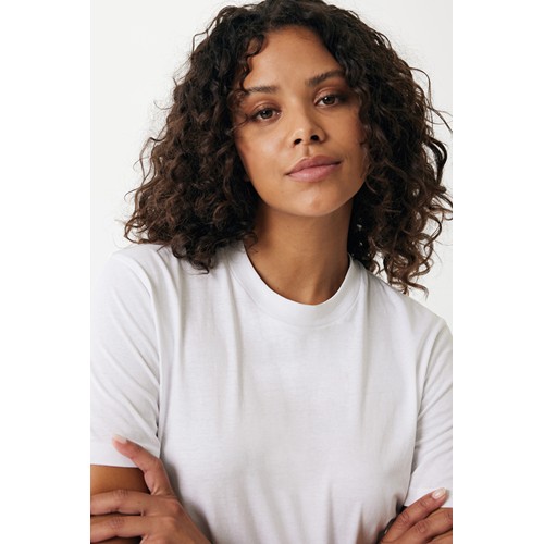 white IQONIQ Sierra Camiseta Light Weight Algodón Reciclado