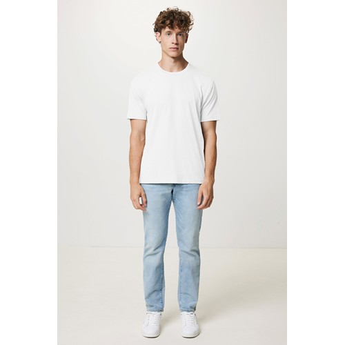 white IQONIQ Teide Camiseta Boxy Fit Algodón Reciclado